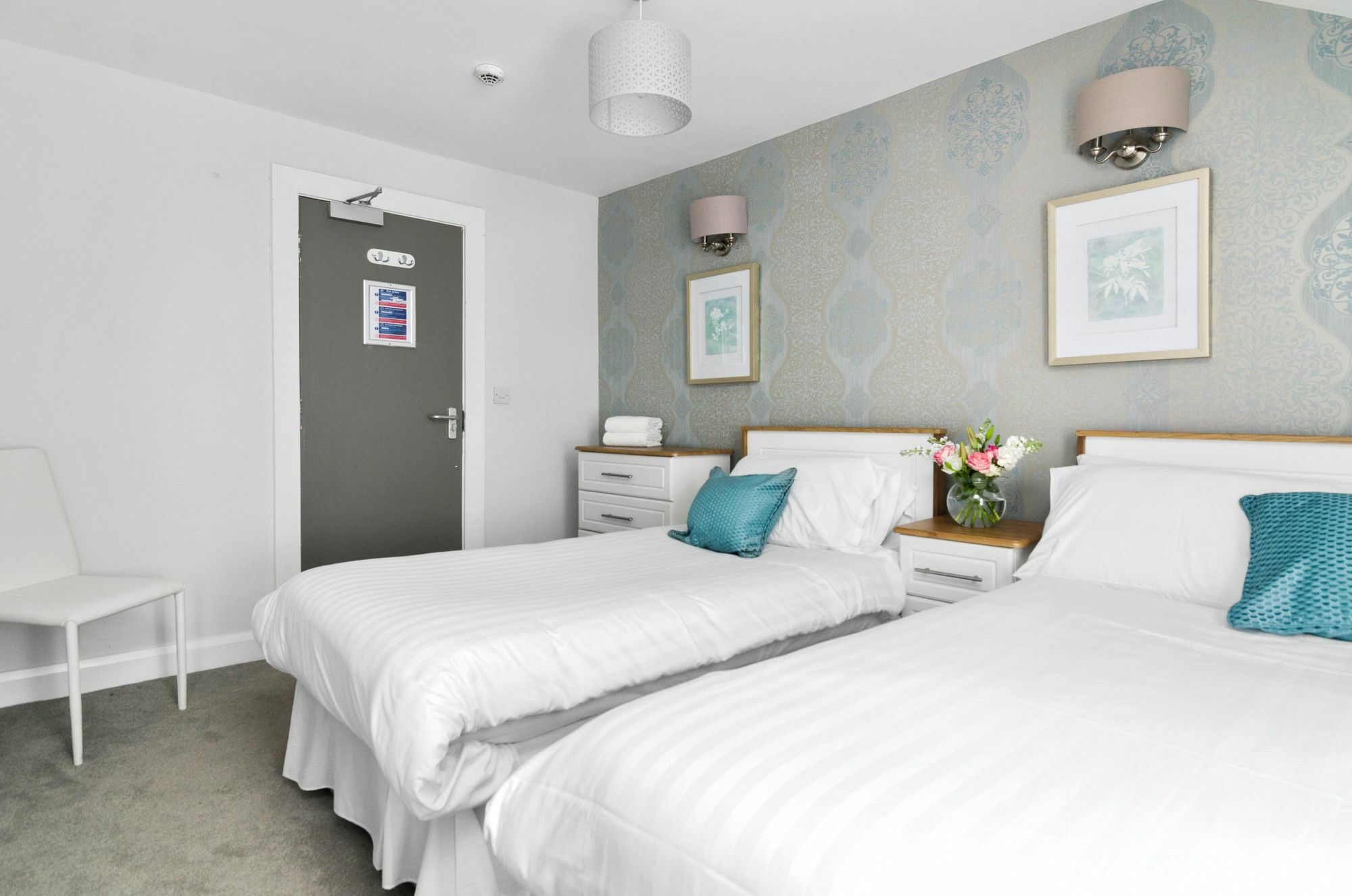 Oyo Parador Lodge Belfast Bagian luar foto
