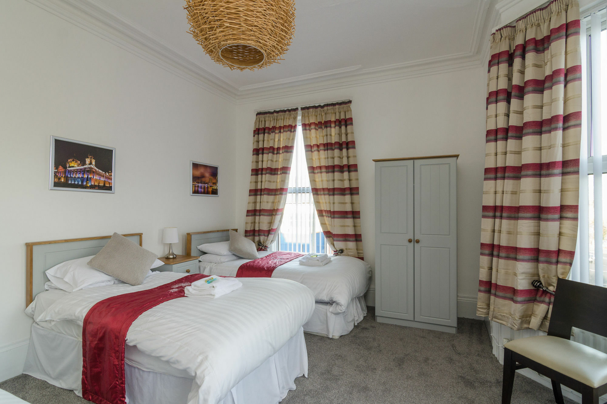 Oyo Parador Lodge Belfast Bagian luar foto