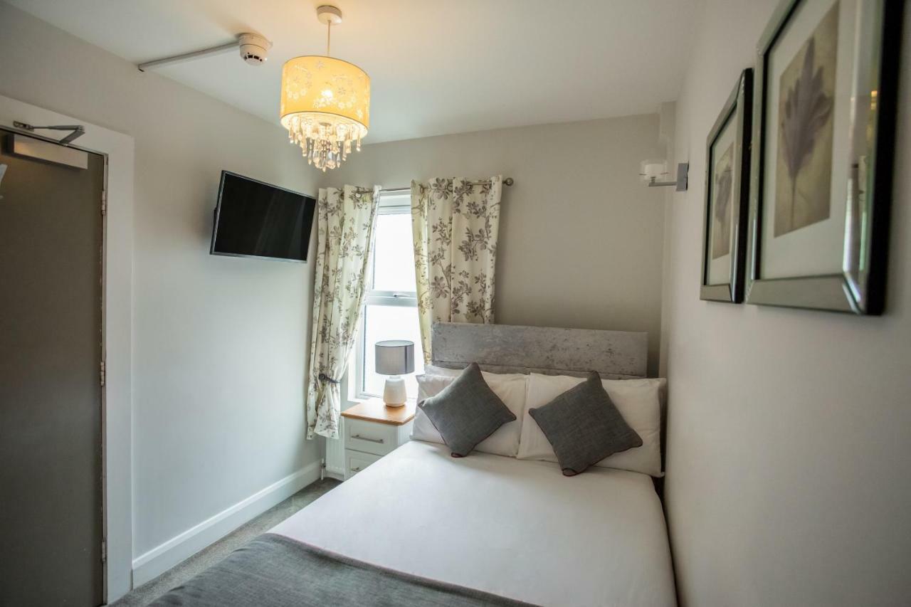 Oyo Parador Lodge Belfast Bagian luar foto